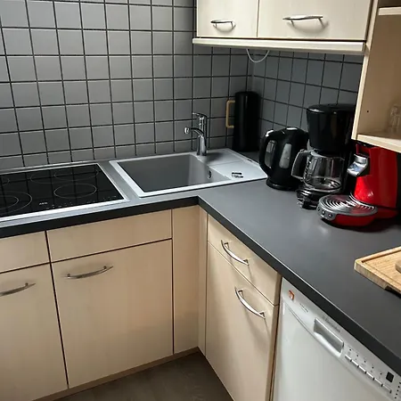 Holiday home Idylle Seepark - Haus Mit Pool Und Fasssauna Kirchheim (Hessen)