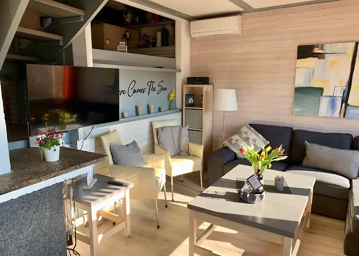 Idylle Seepark - Haus Mit Pool Und Fasssauna * Kirchheim (Hessen)