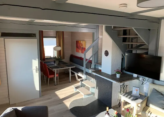 Idylle Seepark - Haus Mit Pool Und Fasssauna Kirchheim (Hessen)