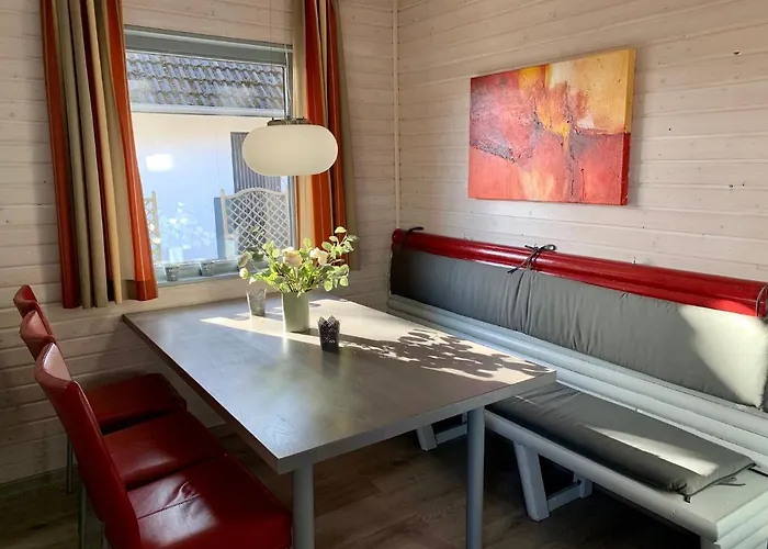 Hébergement de vacances Idylle Seepark - Haus Mit Pool Und Fasssauna